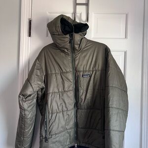 Patagonia Men's Green Puffer Jacket